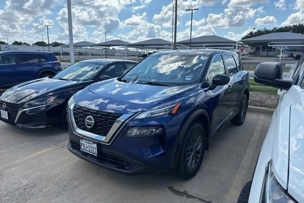 2021 Nissan Rogue S photo 1