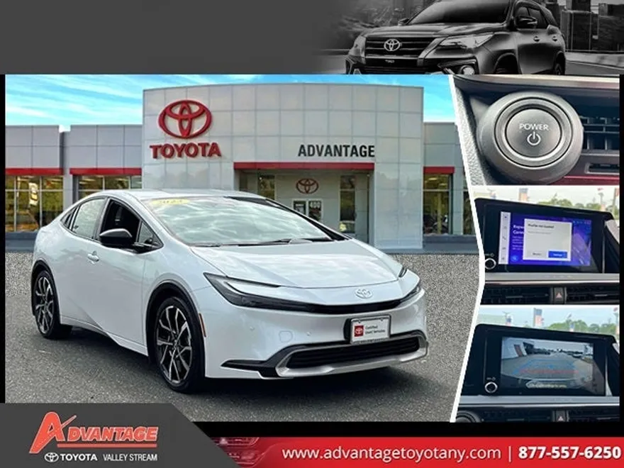 2023 Toyota Prius Prime SE photo 1