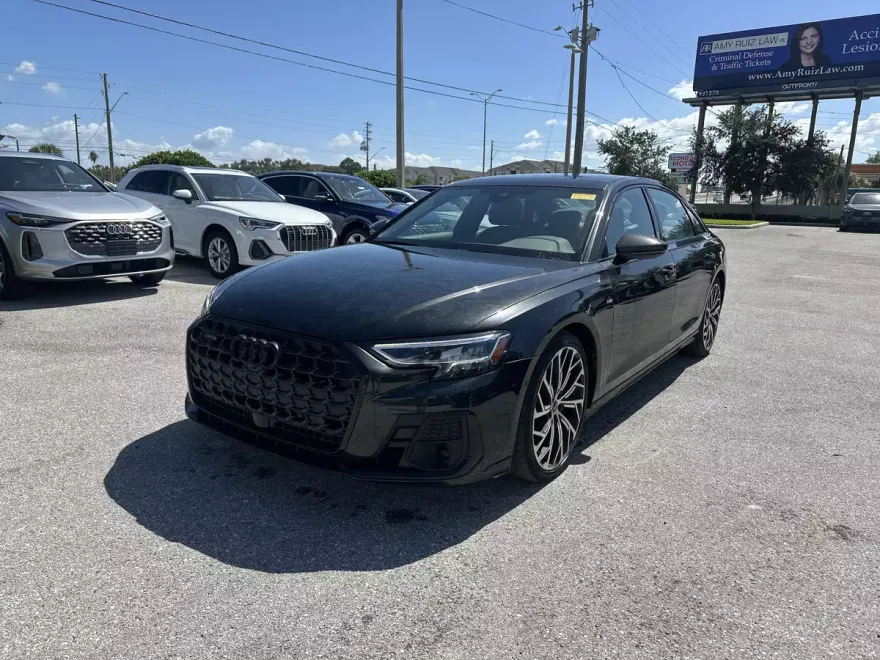 2022 Audi A8 L 55 photo 1