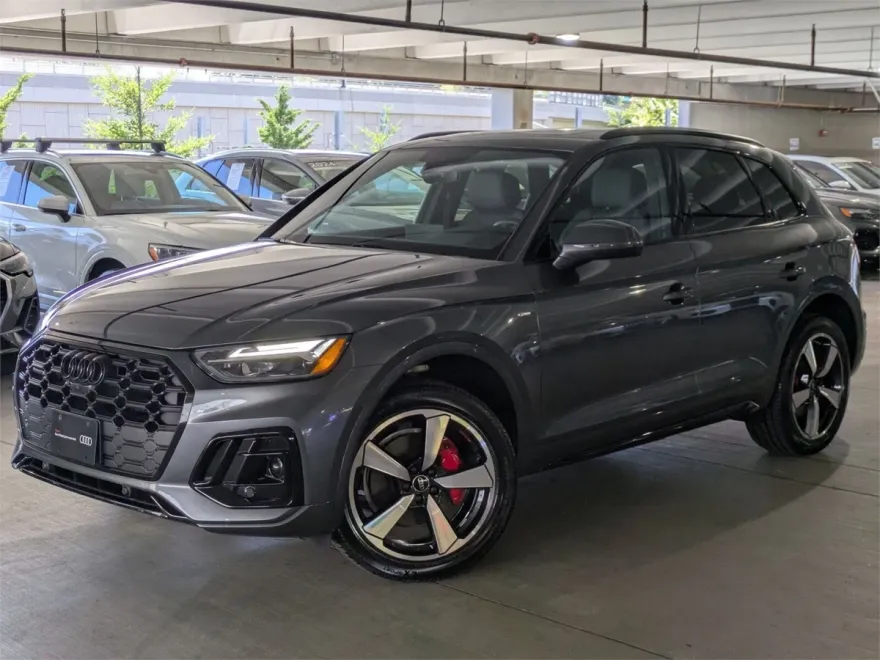 2024 Audi Q5 45 S line Premium Plus photo 1