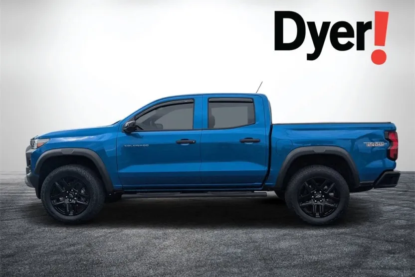 2023 Chevrolet Colorado Trail Boss photo 1
