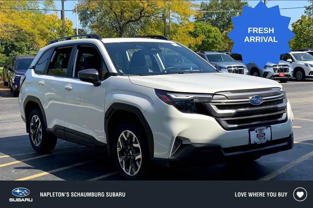 2025 Subaru Forester Premium Base photo 1