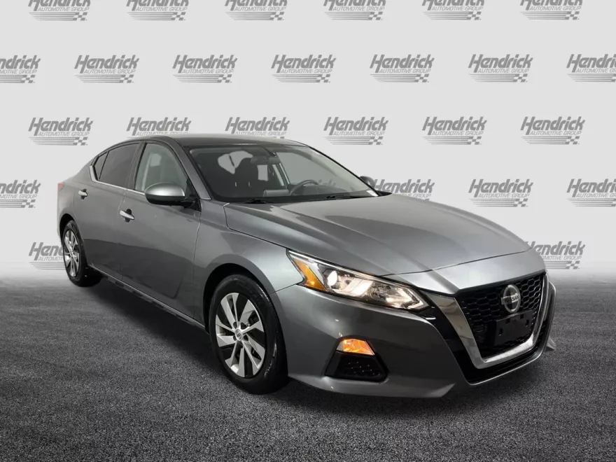 2020 Nissan Altima 2.5 S photo 1