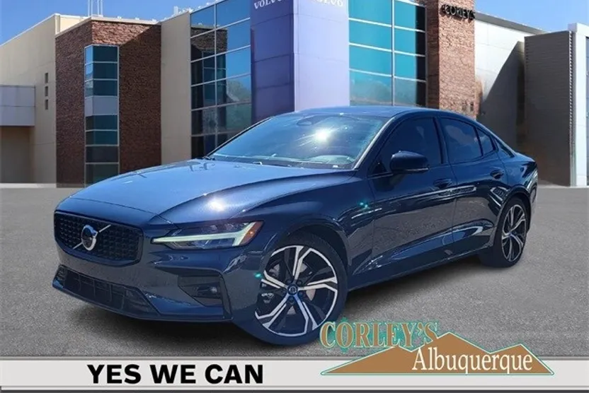 2024 Volvo S60 B5 Ultimate photo 1