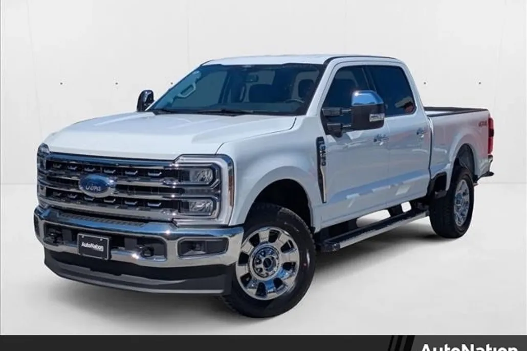 2026 Ford F-250 Lariat photo 1