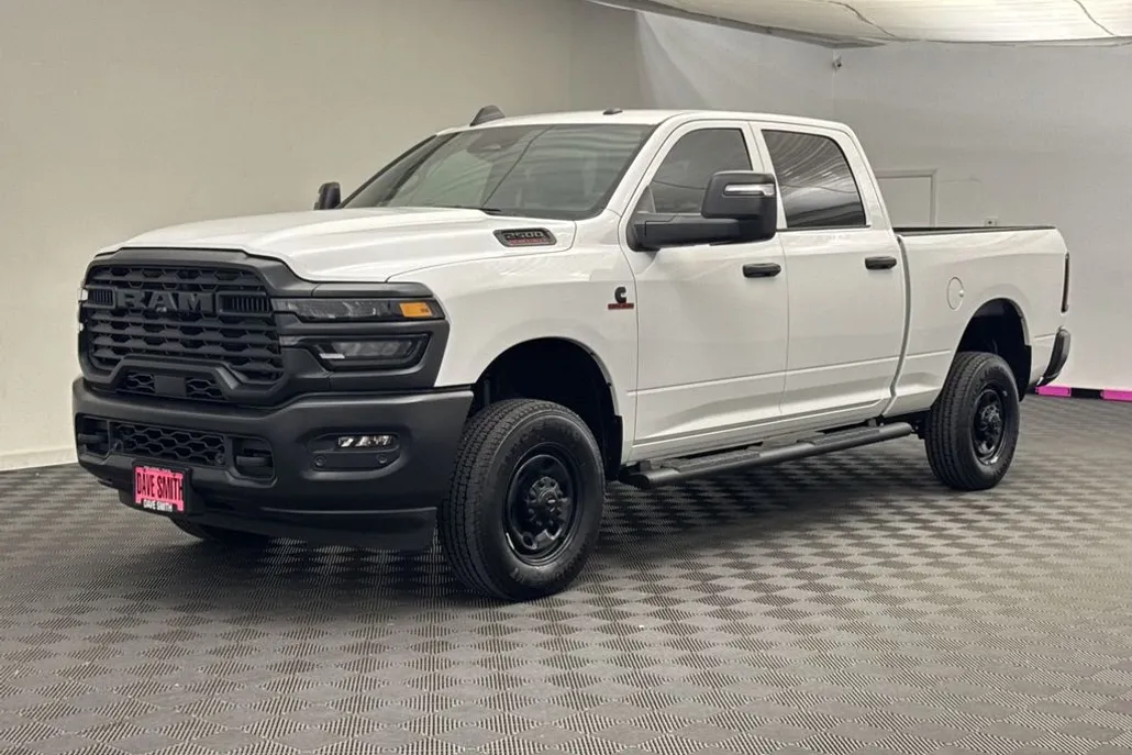 2025 Ram 2500 Tradesman photo 1
