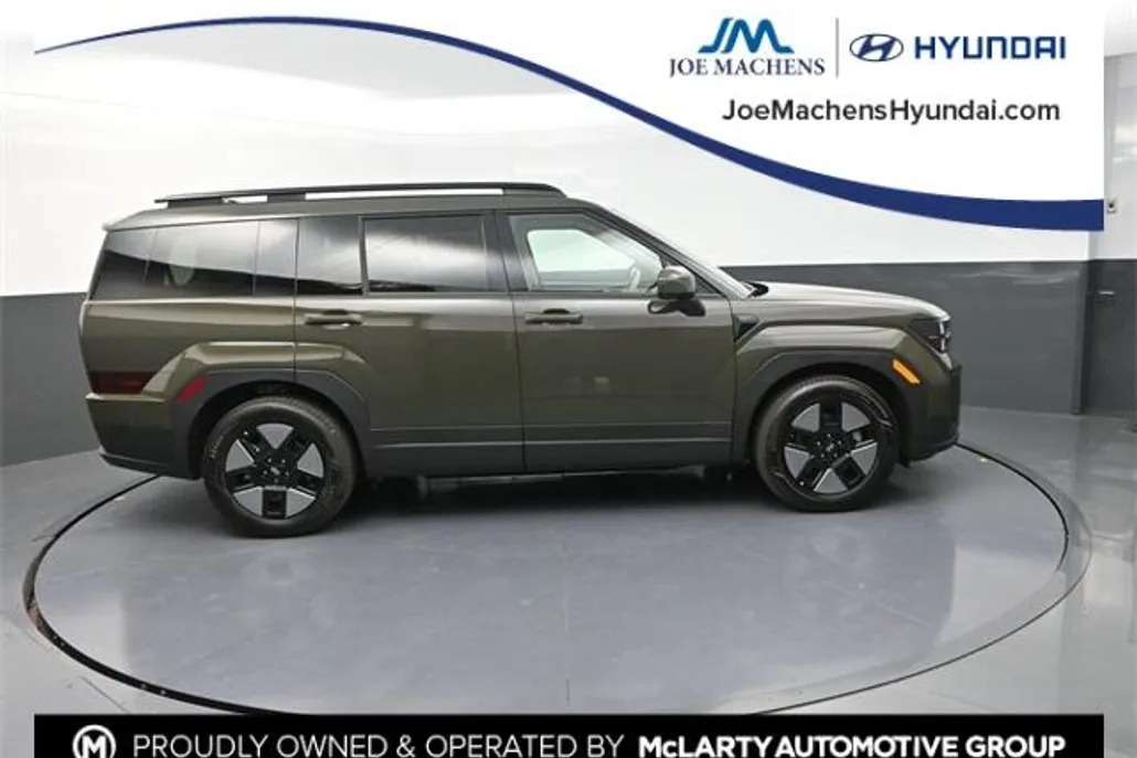 2026 Hyundai Santa Fe SEL photo 1