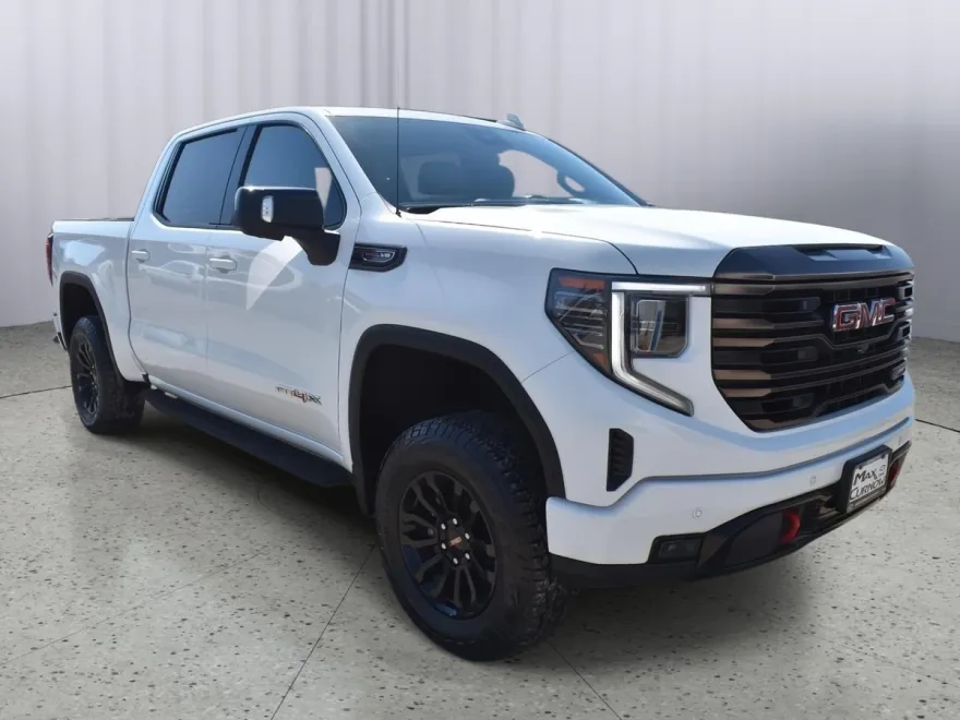 2023 Gmc Sierra 1500 AT4X photo 1