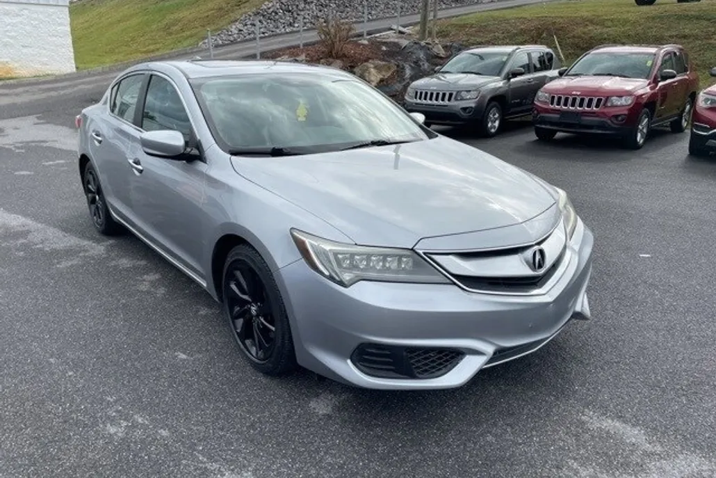 2017 Acura ILX Base Plus photo 1