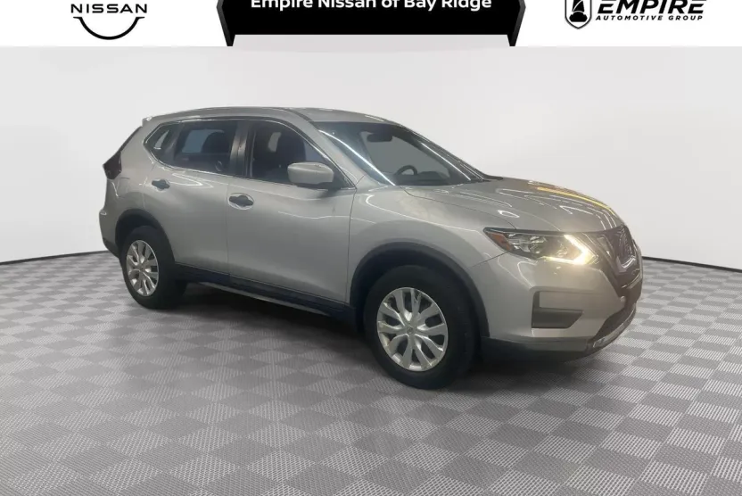 2018 Nissan Rogue S photo 1