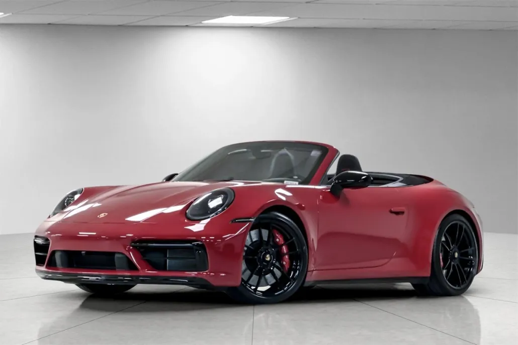 2024 Porsche 911 GTS Cabriolet photo 1