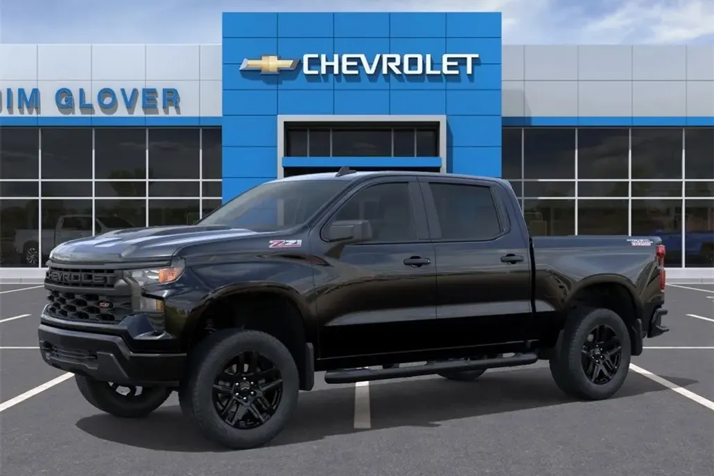 2026 Chevrolet Silverado 1500 Custom Trail Boss photo 1