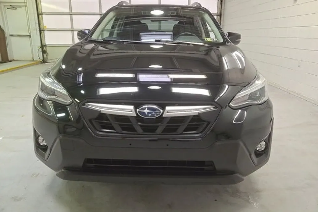 2023 Subaru Crosstrek Limited photo 1