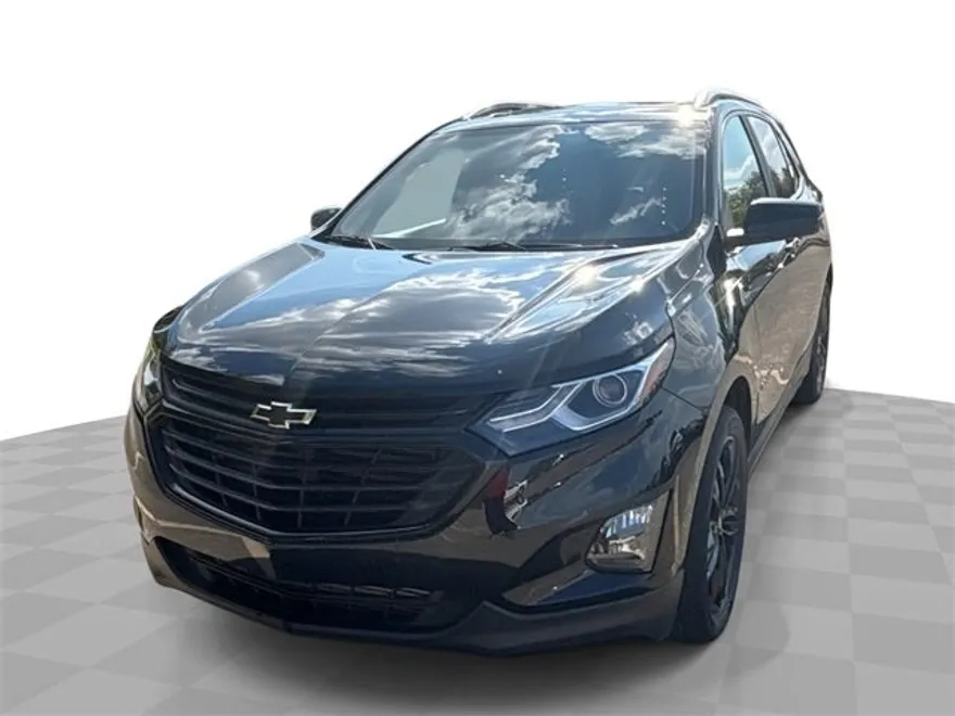 2021 Chevrolet Equinox LT photo 1
