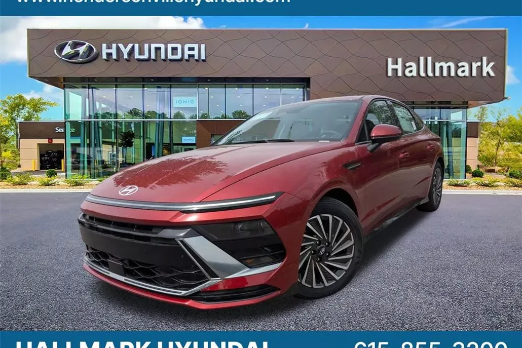 2025 Hyundai Sonata Hybrid SEL photo 1