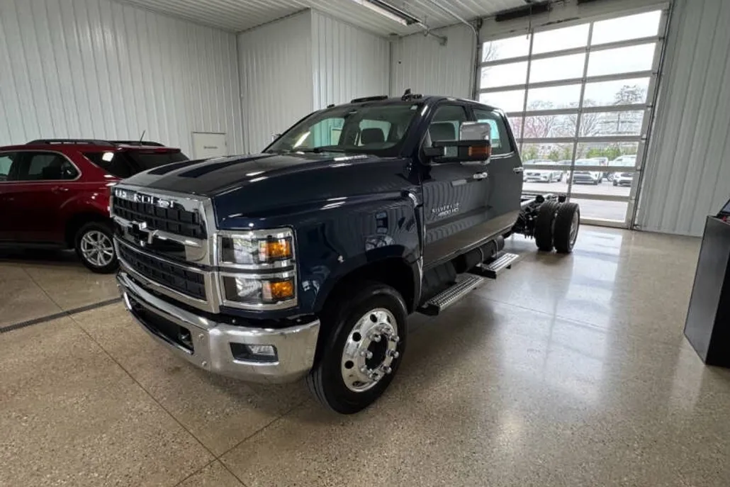 2021 Chevrolet Silverado GM photo 1