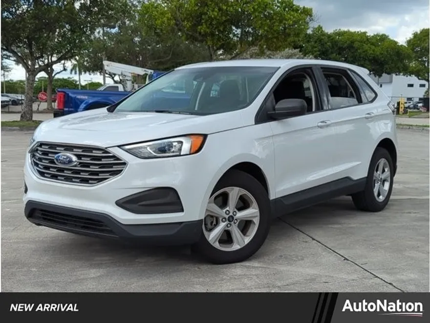 2020 Ford Edge SE photo 1