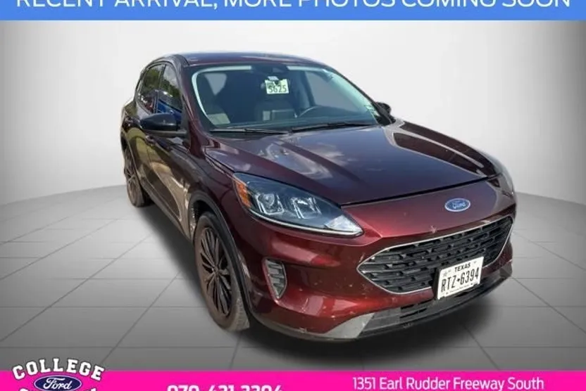2021 Ford Escape SE photo 1