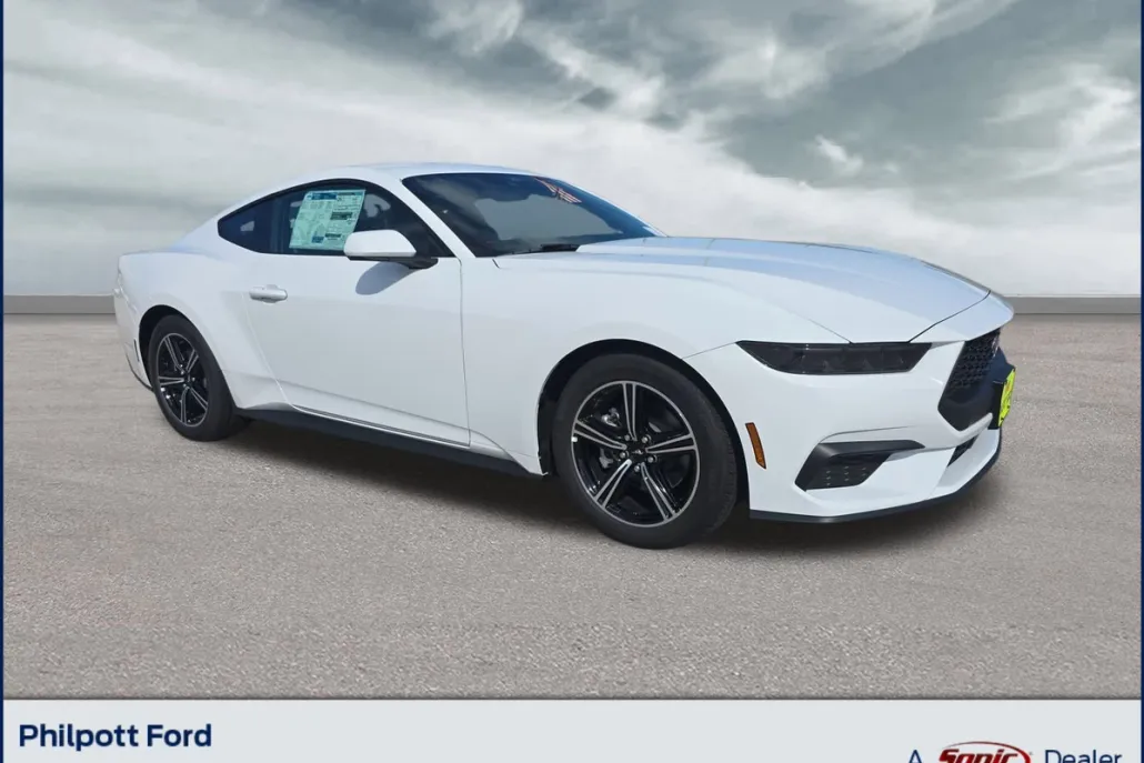 2025 Ford Mustang EcoBoost photo 1