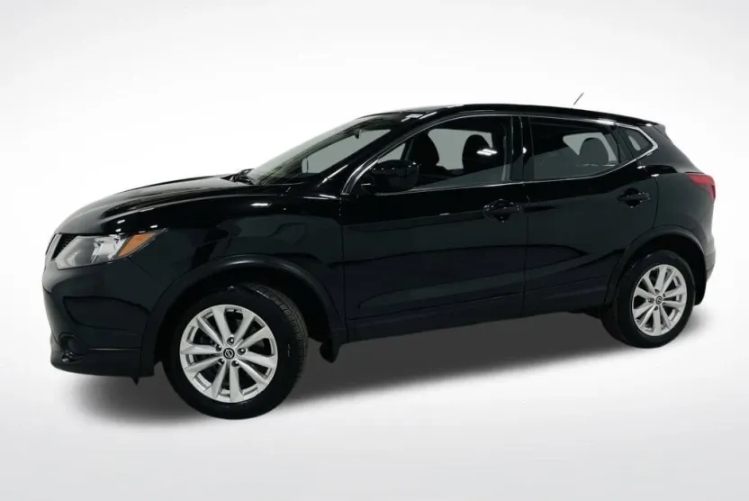 2019 Nissan Rogue Sport S photo 1