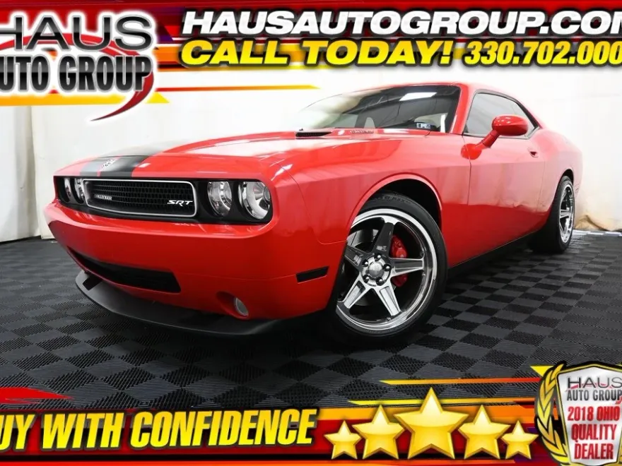 2009 Dodge Challenger SRT8 photo 1