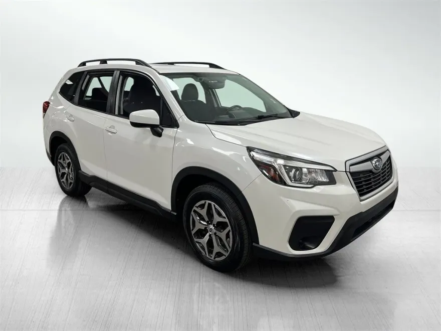 2020 Subaru Forester Premium photo 1