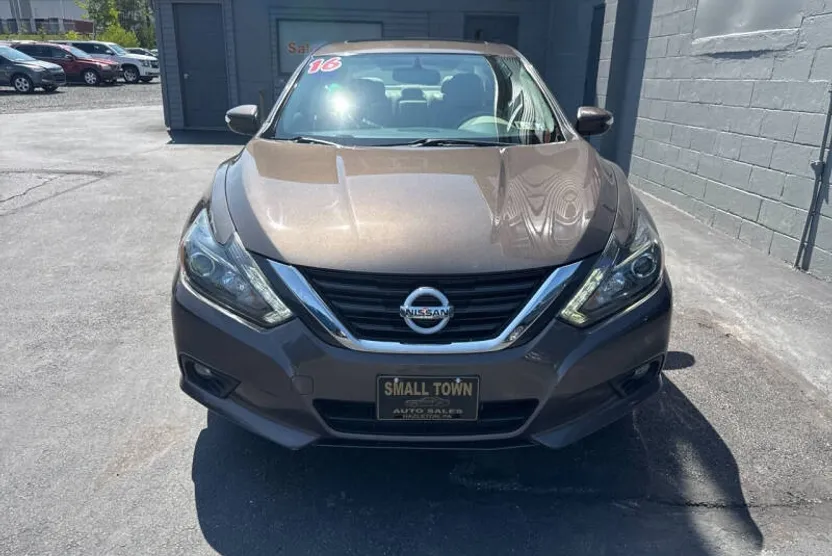 2016 Nissan Altima 2.5 SL photo 1