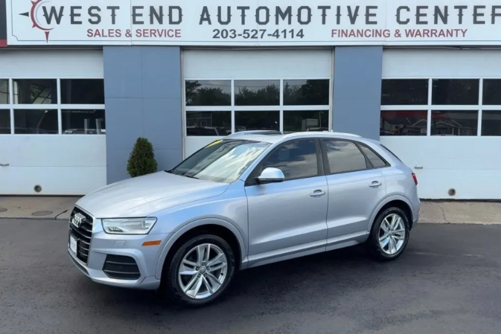 2017 Audi Q3 Premium photo 1