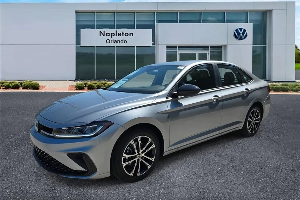 2025 Volkswagen Jetta 1.5T Sport photo 1