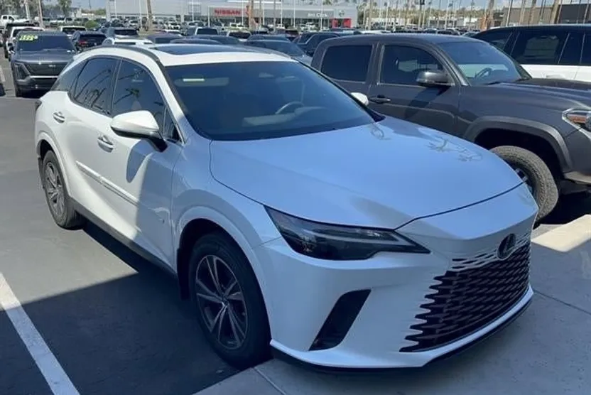 2023 Lexus RX Premium photo 1