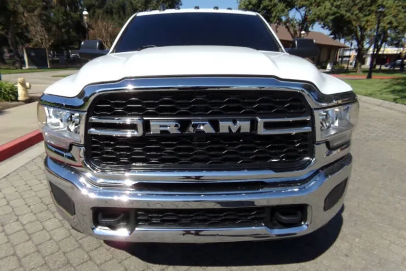 2020 Ram 2500 Tradesman photo 1