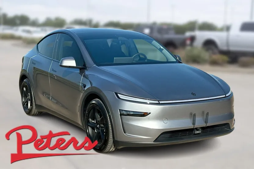 2026 Tesla Model Y Long Range photo 1