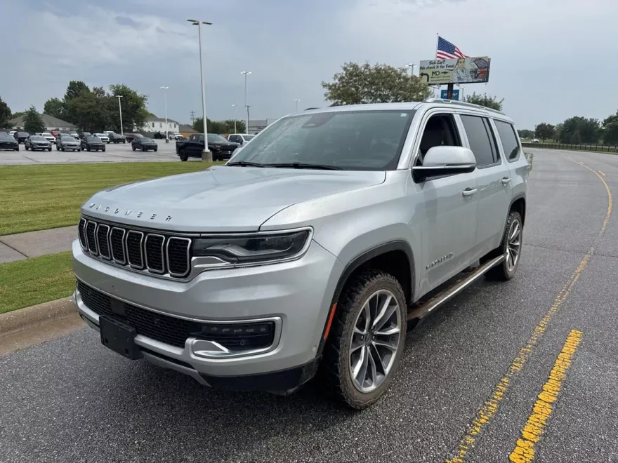 2022 Jeep Wagoneer Series III photo 1