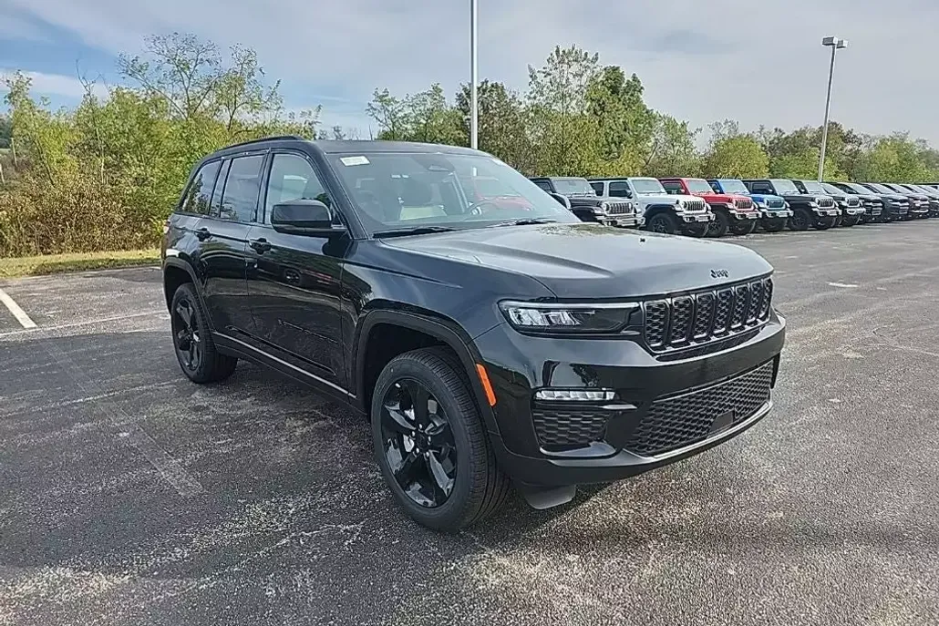 2025 Jeep Grand Cherokee Limited photo 1
