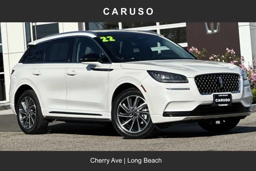 2022 Lincoln Corsair Grand Touring photo 1