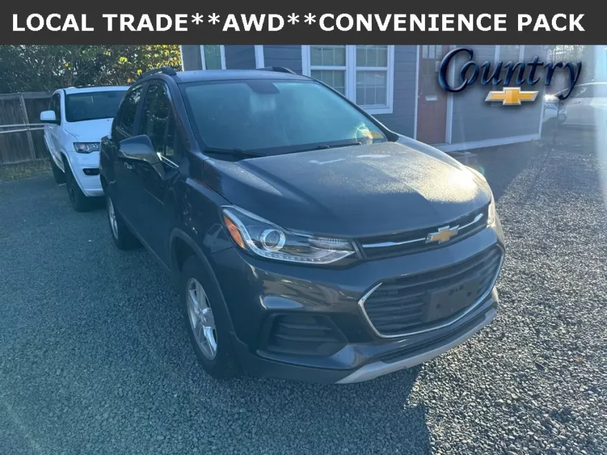 2018 Chevrolet Trax LT photo 1