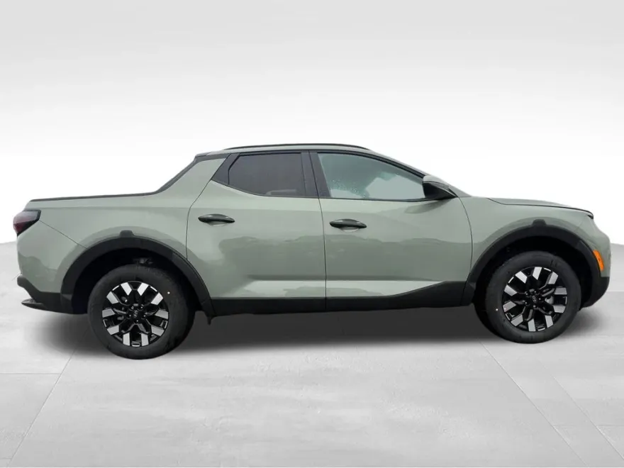 2025 Hyundai Santa Cruz SEL photo 1