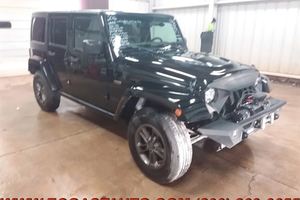 2016 Jeep Wrangler Unlimited Anniversary Edition photo 1