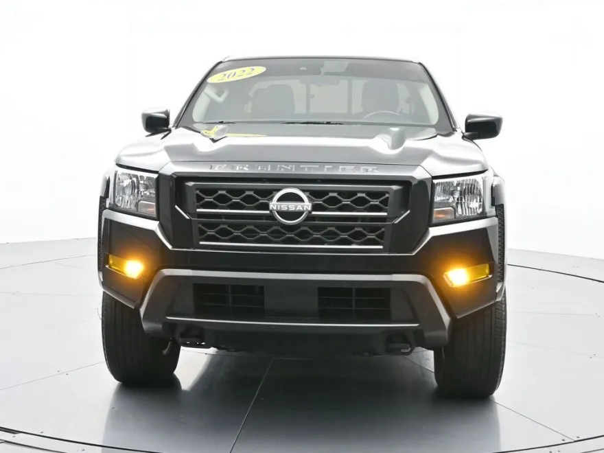 2022 Nissan Frontier SV photo 1