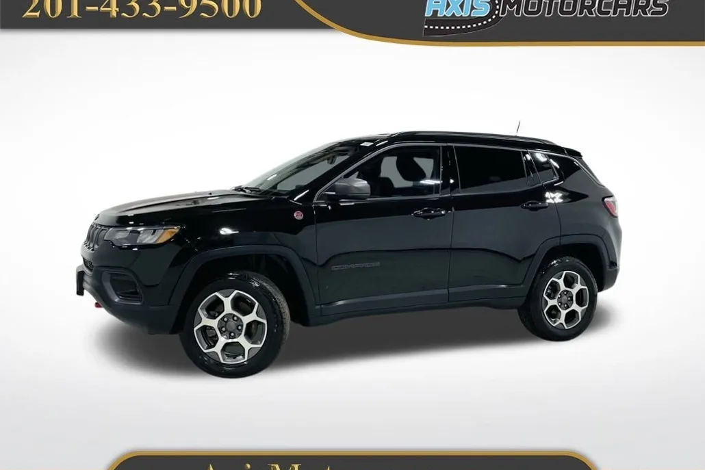 2022 Jeep Compass Trailhawk photo 1
