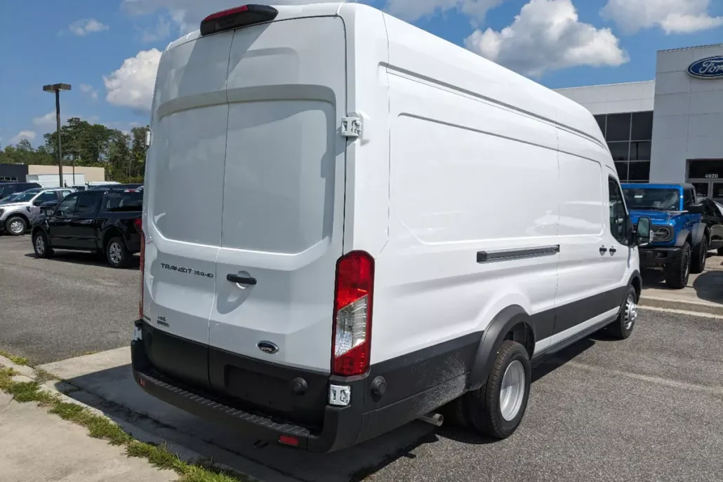 2024 Ford Transit photo 1