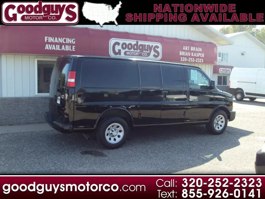 2014 Chevrolet Express Cargo Van 1500 photo 1