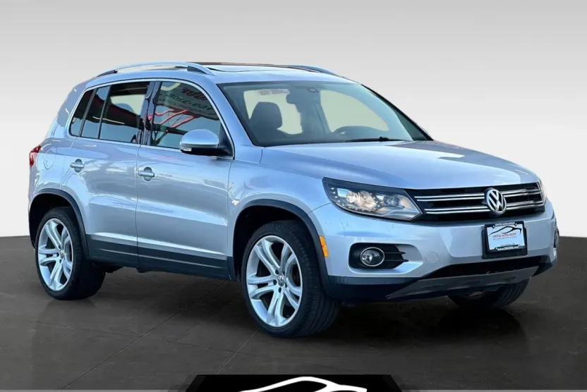 2016 Volkswagen Tiguan SEL Sport photo 1