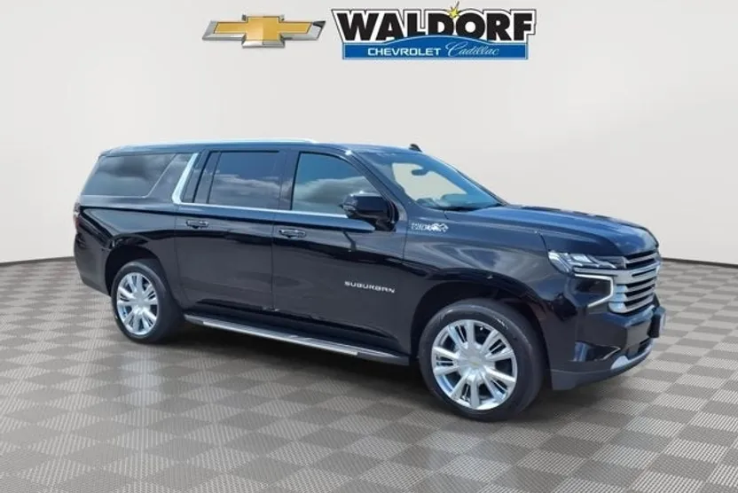 2024 Chevrolet Suburban High Country photo 1