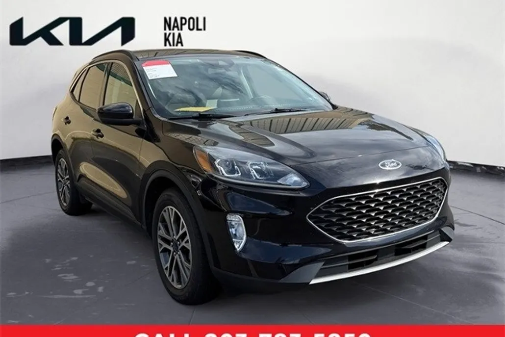 2021 Ford Escape SEL Hybrid photo 1