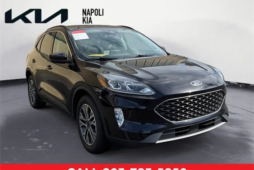 2021 Ford Escape SEL Hybrid photo 1