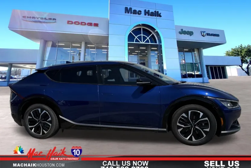 2022 Kia EV6 Wind photo 1