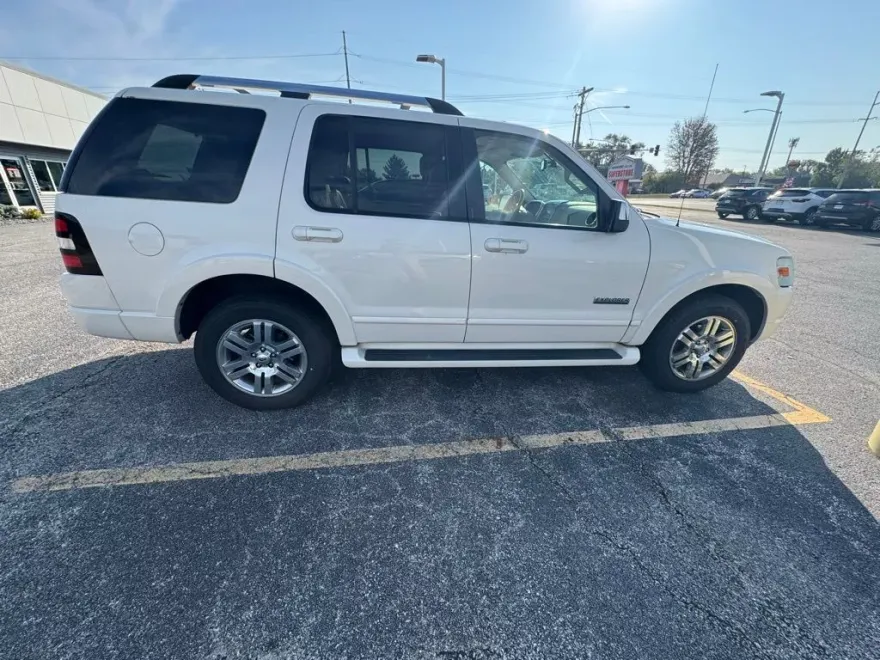 2007 Ford Explorer Limited photo 1
