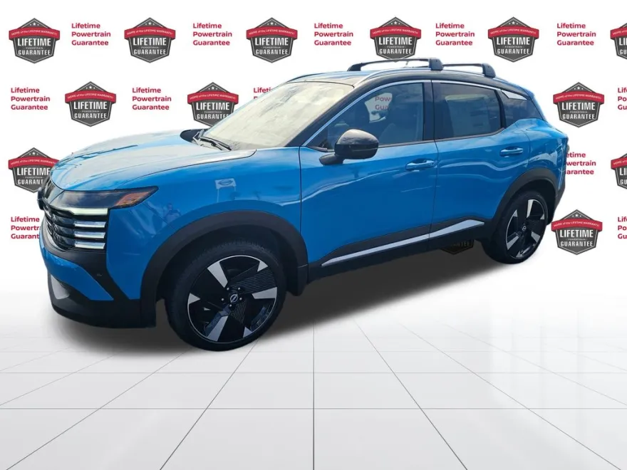2026 Nissan Kicks SR photo 1
