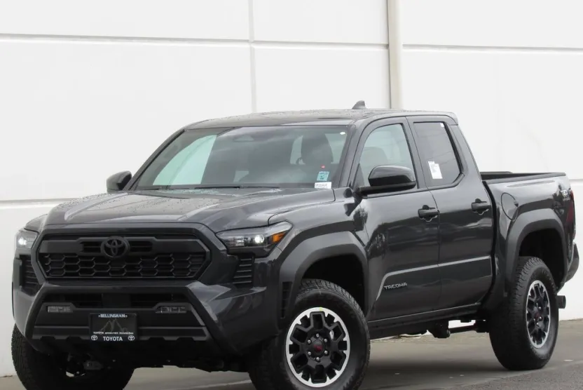 2025 Toyota Tacoma TRD Off-Road Double Cab photo 1